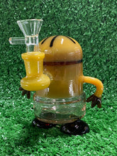 Load image into Gallery viewer, Dragon Glass Water Pipe One Eyed Alien Body