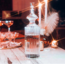 Load image into Gallery viewer, Grav Monarch Gravity Bong