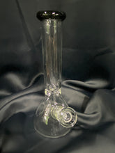 Load image into Gallery viewer, Glass Bong 10"
