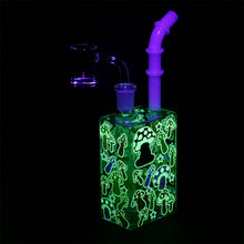 Load image into Gallery viewer, Glow Mushroom Juice Box Dab Rig