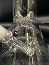 Load image into Gallery viewer, Glass Beaker Water Pipe