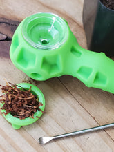 Load image into Gallery viewer, Silicone Glass Pipe W/Spoon
