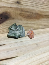 Load image into Gallery viewer, Animal Glass Pipe