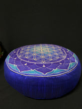 Load image into Gallery viewer, Round Yoga Meditation Cushion