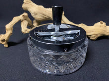 Load image into Gallery viewer, Glass Spinning Ashtray
