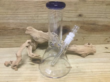Load image into Gallery viewer, Glass Bong 8"