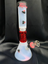 Load image into Gallery viewer, Stratus Silicone Bee Clear Freezable Waterpipe
