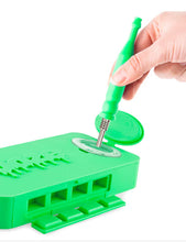 Load image into Gallery viewer, Ooze Slugger Dabbin Dugout Travel Kit
