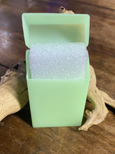 Load image into Gallery viewer, Fujima Silicone Glow Cigarette Case
