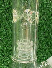 Load image into Gallery viewer, Dragon Glass Water Pipe Beaker Base
