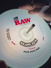 Load image into Gallery viewer, Raw Cone Flying Disc Glow
