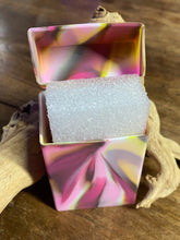 Load image into Gallery viewer, Fujima Silicone Glow Cigarette Case
