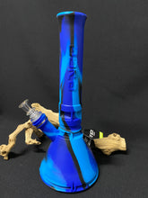 Load image into Gallery viewer, Eyce Beaker Silicone Water Pipe
