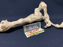 Load image into Gallery viewer, RAW Paper Case / Shredder 1 1/4
